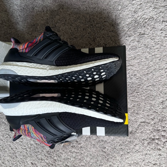 Mi Adidas ultra boost multicolor MC custom sz 8 - Picture 5 of 7